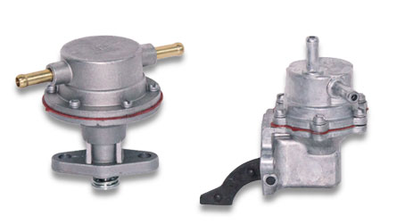 B. de combustible / Fuel Pumps